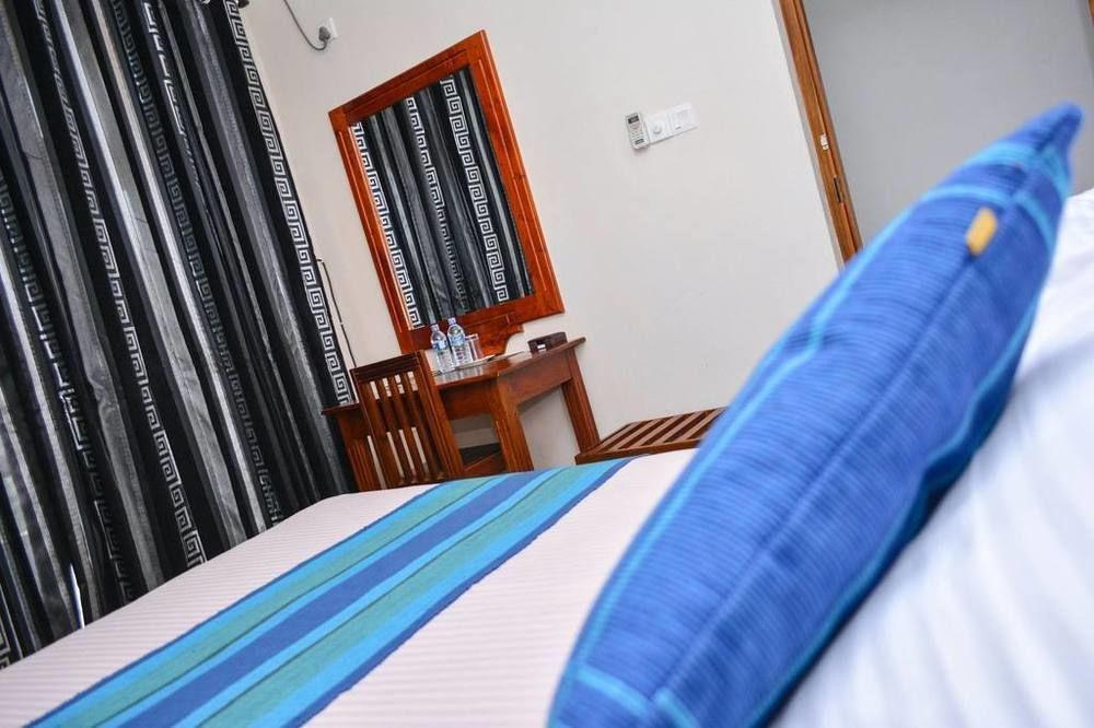 Camarin Residence Канди Екстериор снимка